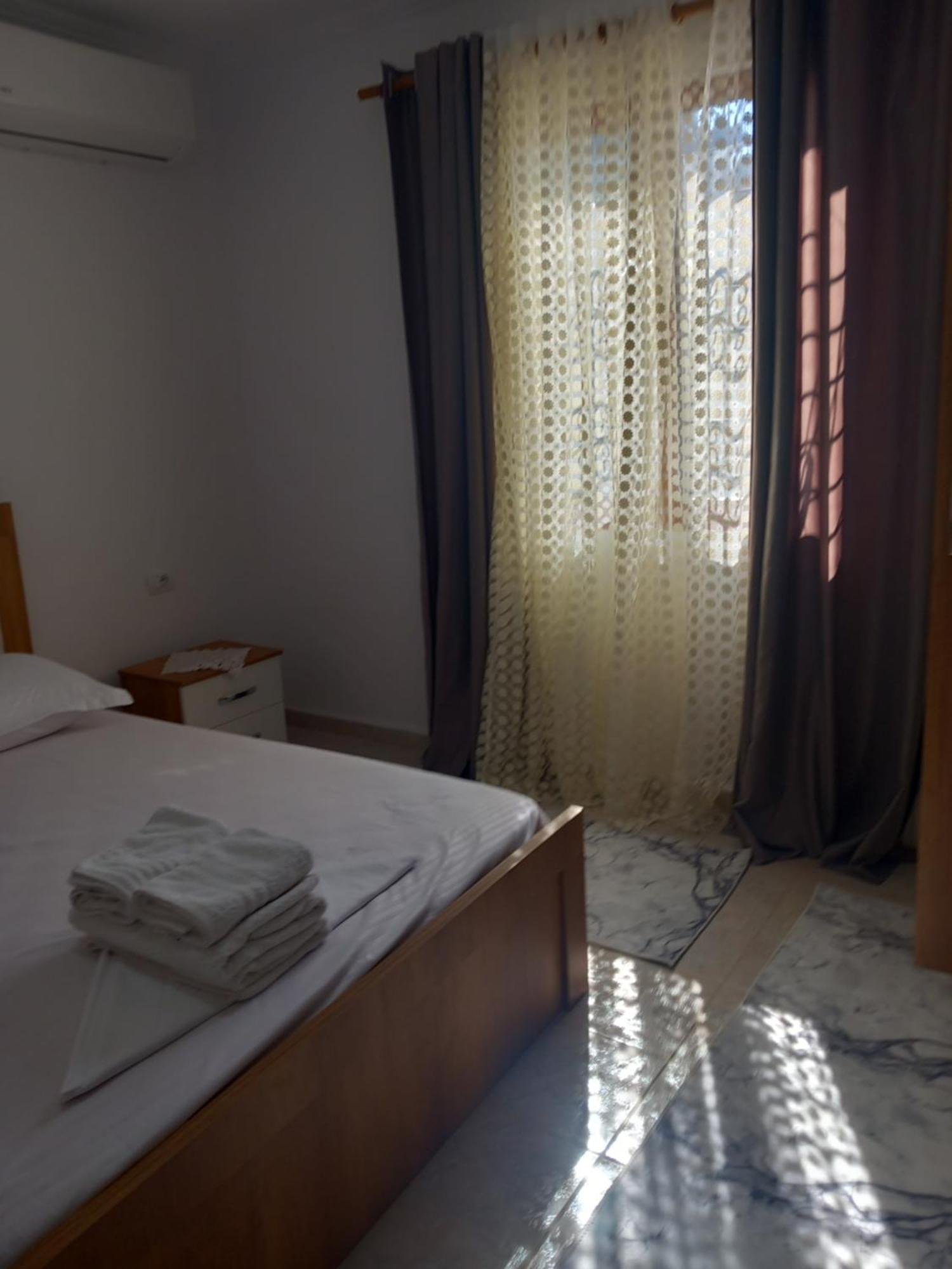 Guest House Eloid Berat Zewnętrze zdjęcie
