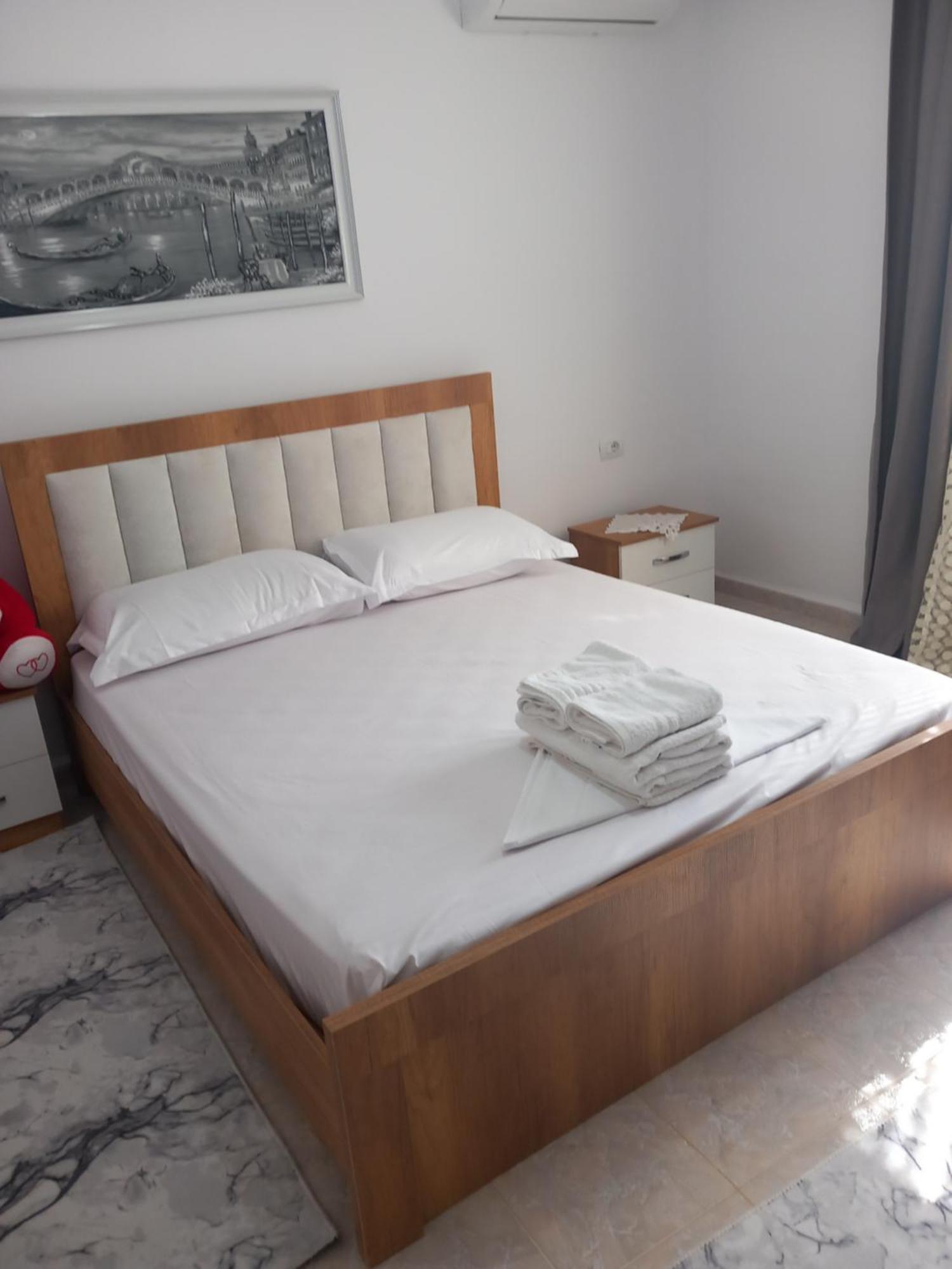 Guest House Eloid Berat Zewnętrze zdjęcie